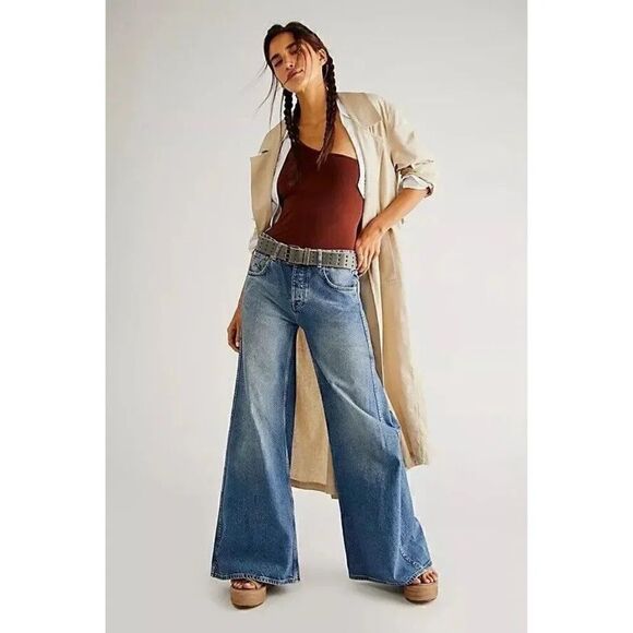 Free People Denim - NWT FREE PEOPLE Sz 32 LOVEFOOL LOW RISE JEANS IN BLUE